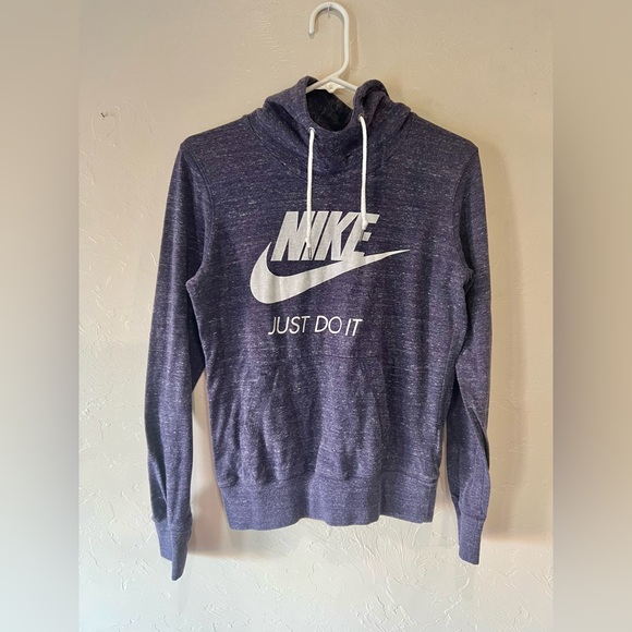 Vintage Nike Red Tag Front Logo Pullover Hoodie Sweatshirt Size Medium Purple - Picture 1 of 6